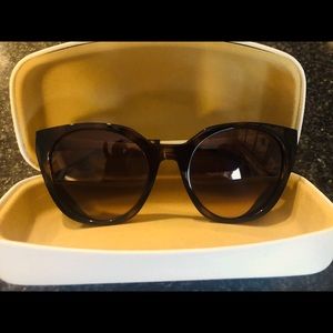 Micheal Kors chic sunglasses!